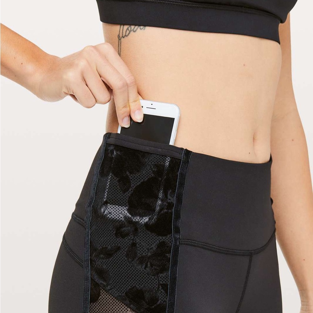 Lululemon Wunder Under Crop High-Rise Flocked 21”